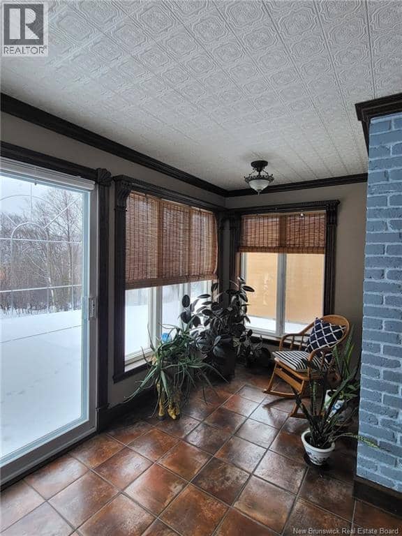648 TOUSSAINT Road — photo 19 of 33