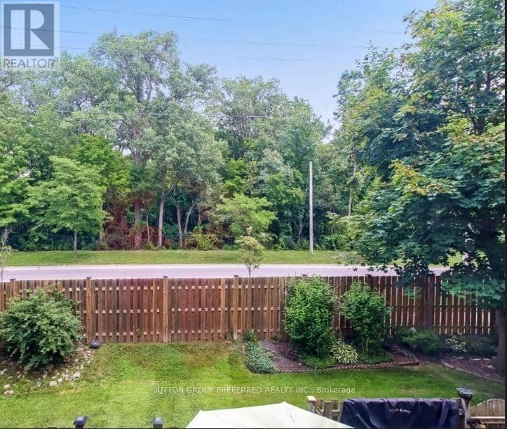 12 - 1990 Wavell Street — photo 21 of 26