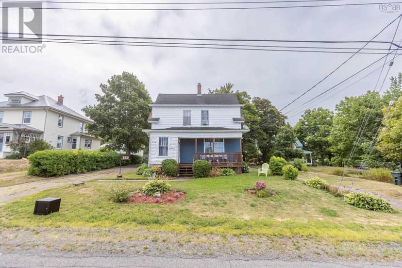 137 Main Street, Springhill