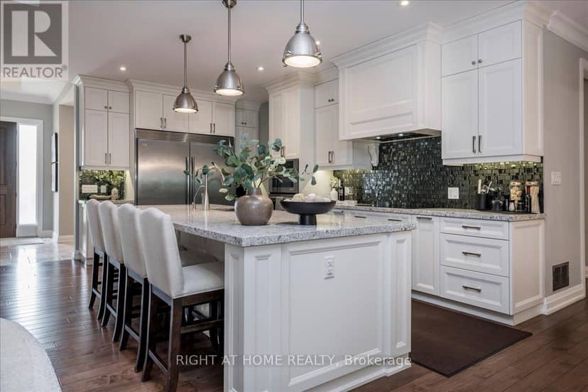 8 Lloyd Cook Drive W — photo 11 of 40