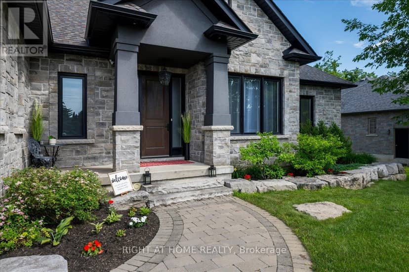 8 Lloyd Cook Drive W — photo 2 of 40