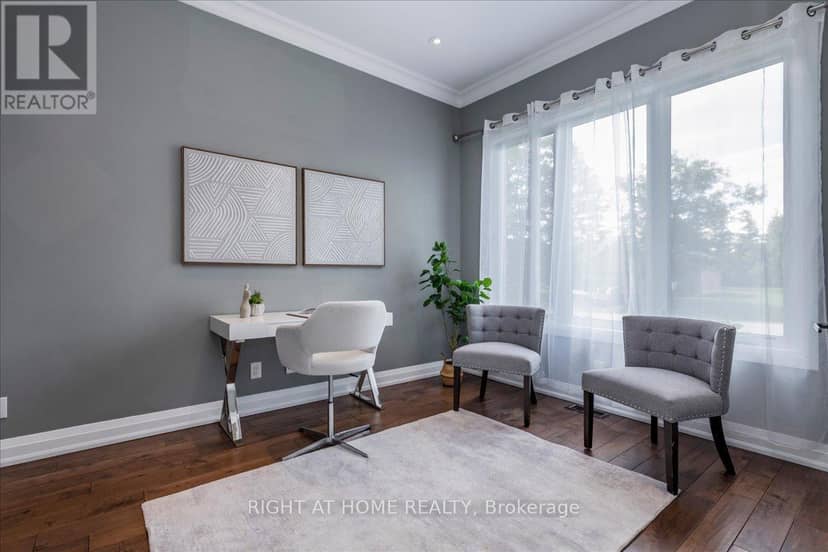 8 Lloyd Cook Drive W — photo 4 of 40