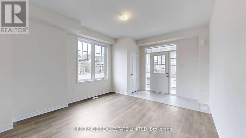 26 Shapira Avenue — photo 5 of 37