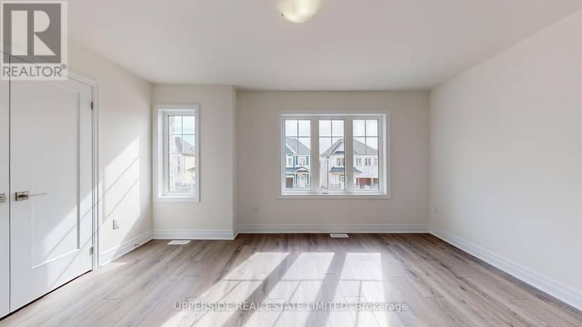 17 Shapira Avenue — photo 28 of 35