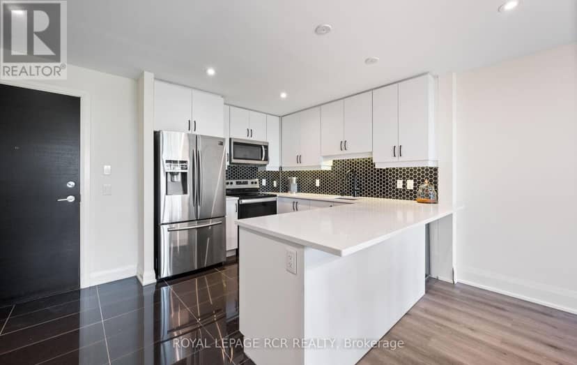 107 - 65 Yorkland Boulevard — photo 14 of 31