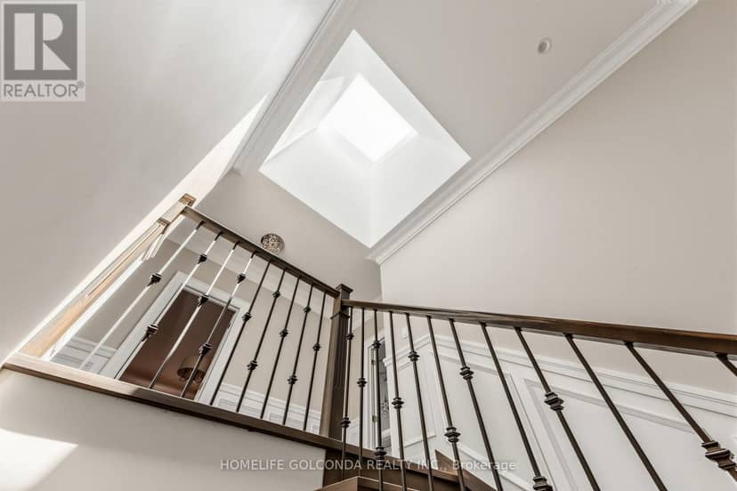 67 McAdam Avenue — photo 23 of 40