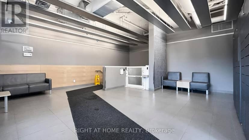 415 - 170 Sudbury Street — photo 24 of 24