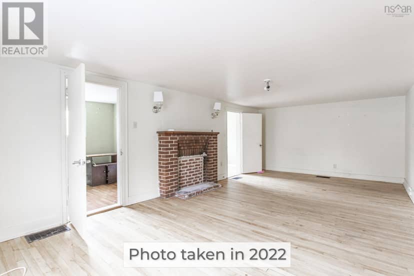 14525 Highway 1 — photo 18 of 22