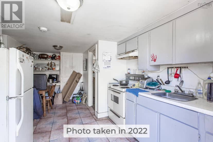 14525 Highway 1 — photo 19 of 22