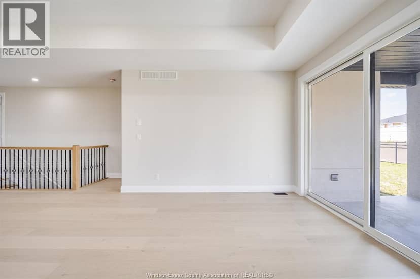 4519 Valerio Crois — photo 9 of 40