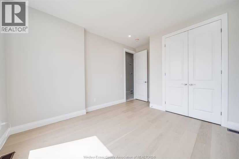 4519 Valerio Crois — photo 31 of 40