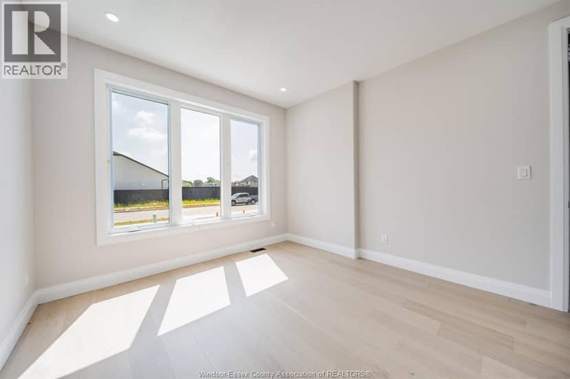 4519 Valerio Crois — photo 30 of 40