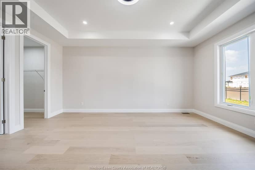 4519 Valerio Crois — photo 26 of 40