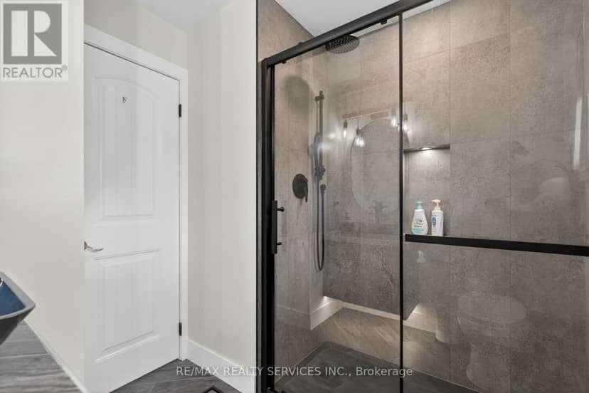 2 Dunbar Drive — photo 34 of 40