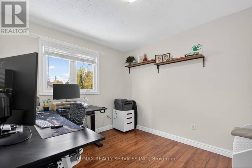 2 Dunbar Drive — photo 35 of 40