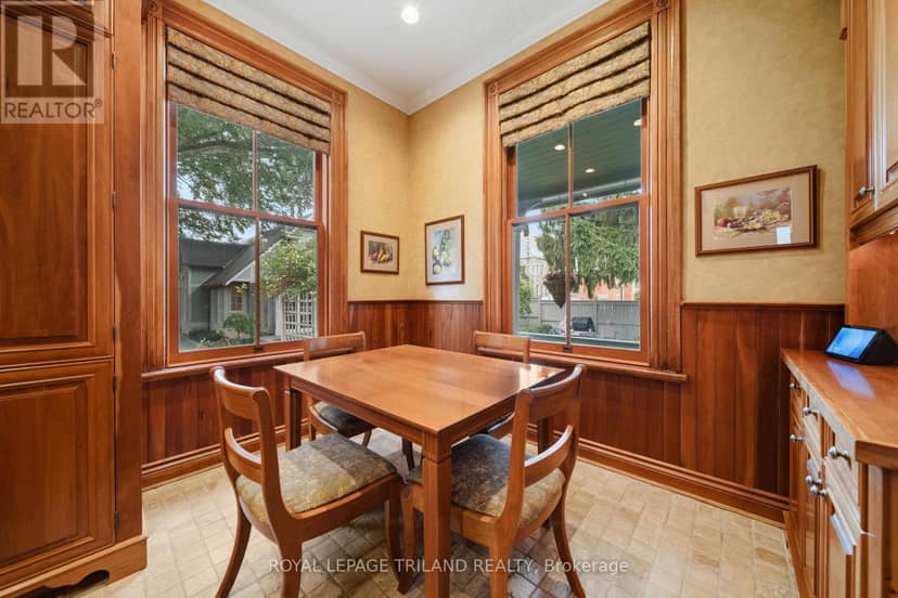 36 Grosvenor Street — photo 19 of 40