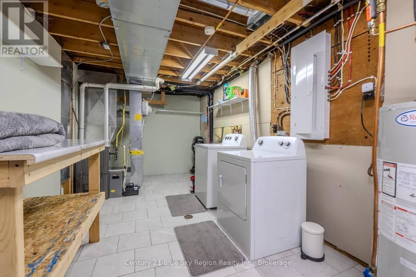7 Birch Crescent — photo 24 of 29