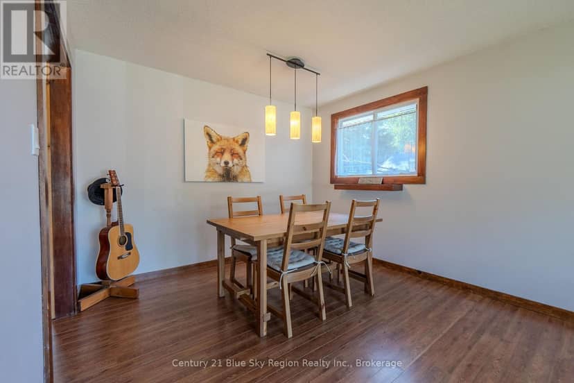 7 Birch Crescent, Temagami, photo 8