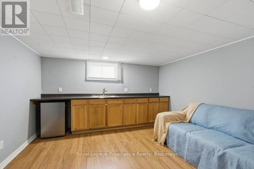 395 Sidney Street — photo 17 of 33