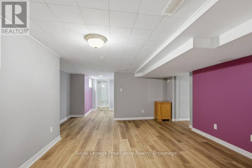 395 Sidney Street — photo 20 of 33