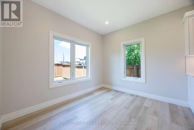 193 Catherine Street, North Middlesex, photo 8