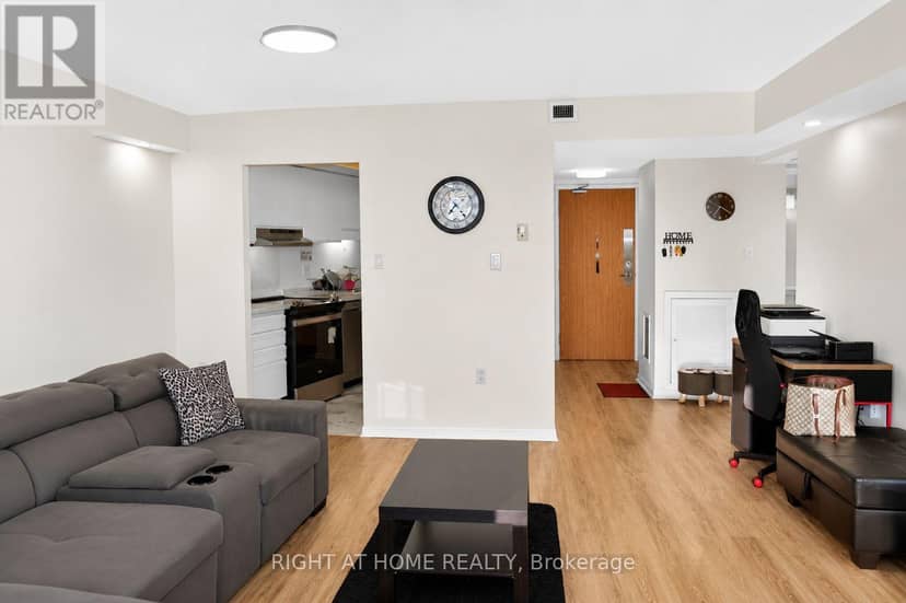 1501 - 757 Victoria Park Avenue — photo 8 of 21