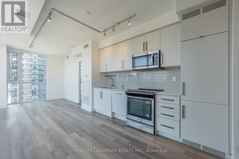 1207 - 5180 Yonge Street — photo 1 of 25