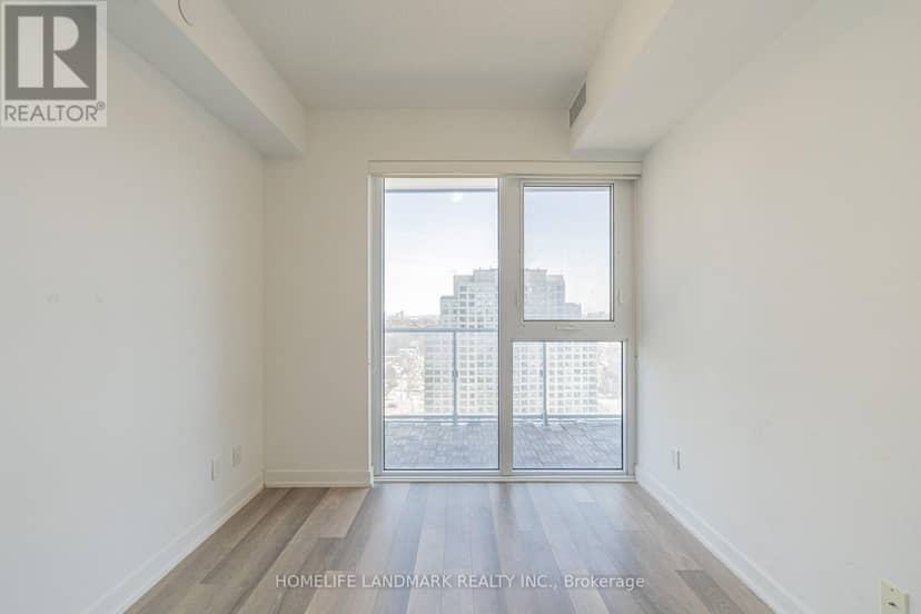 1207 - 5180 Yonge Street — photo 8 of 25