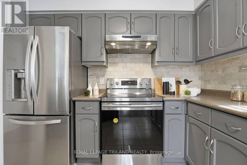 713 Thistlewood Drive — photo 12 of 40