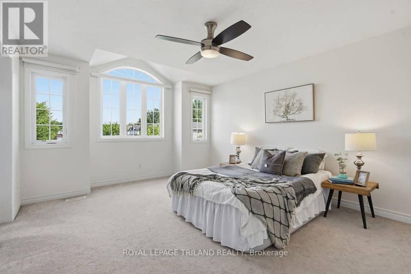 713 Thistlewood Drive — photo 19 of 40