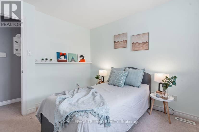 713 Thistlewood Drive — photo 26 of 40