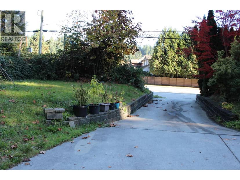 1472 PIPELINE ROAD, Coquitlam, photo 4