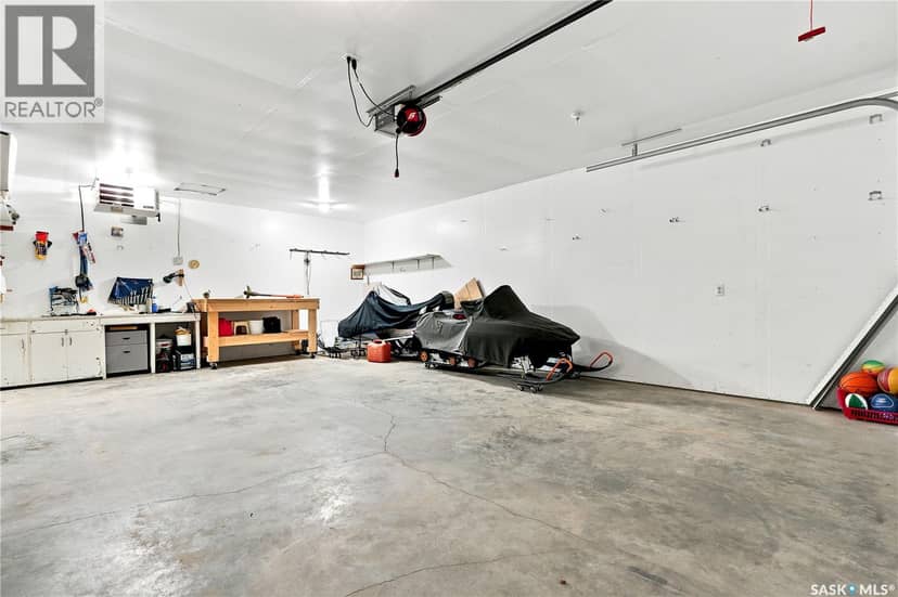 2 Steen PLACE — photo 7 of 40