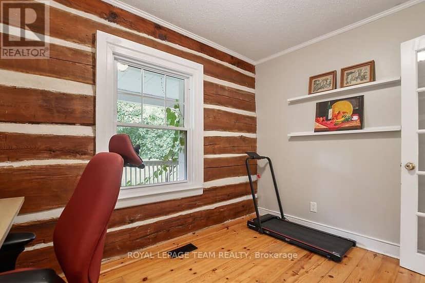 3636 Forestview Lane — photo 16 of 40