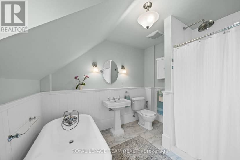 4416 Donnelly Drive — photo 29 of 40