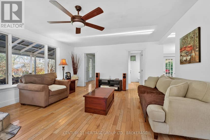 13 William Street — photo 16 of 40