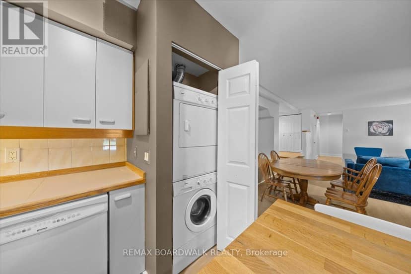 1 - 45 Mill Street — photo 10 of 39