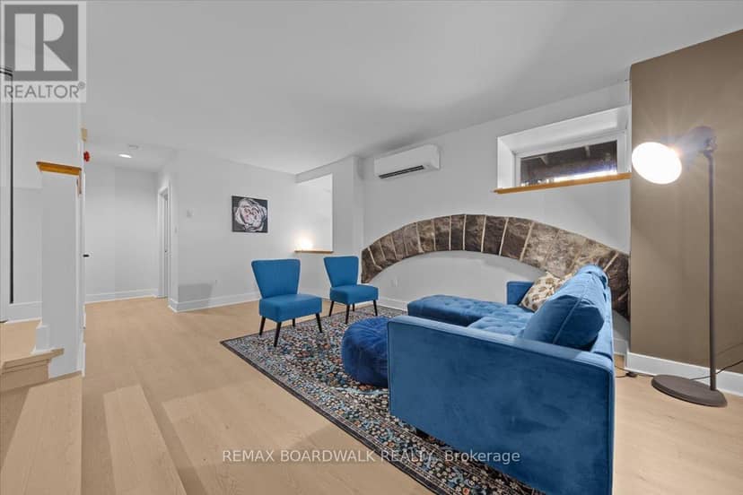 1 - 45 Mill Street — photo 16 of 39