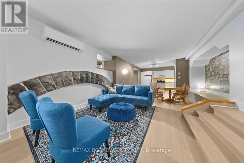 1 - 45 Mill Street — photo 18 of 39