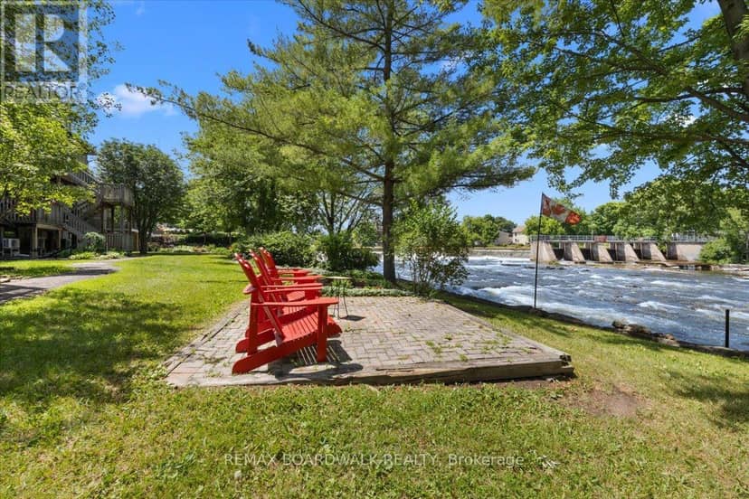 1 - 45 Mill Street — photo 4 of 39