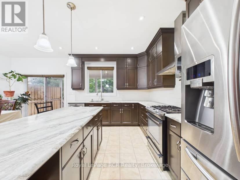 231 Park Street — photo 12 of 40
