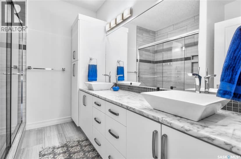 308 2800 Lakeview DRIVE — photo 15 of 22