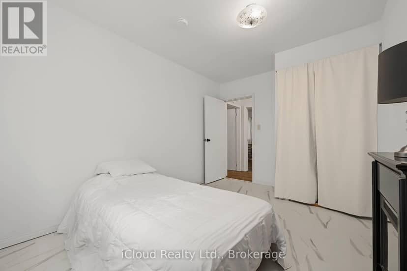 14409 Winston Churchill Boulevard — photo 18 of 40