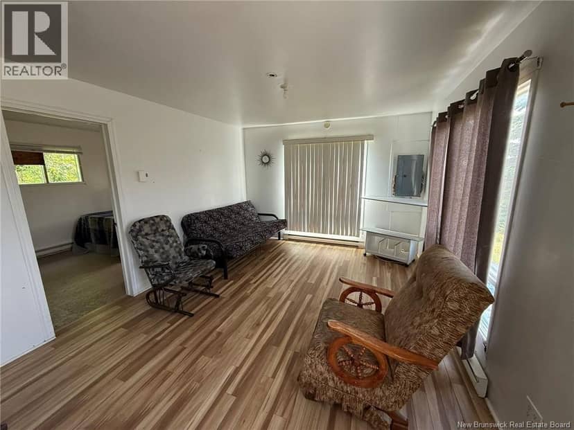 24 Chemin Frigault — photo 11 of 21