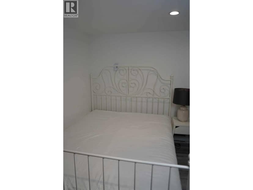 Lower Level-5669 CROWN STREET, Vancouver, photo 3