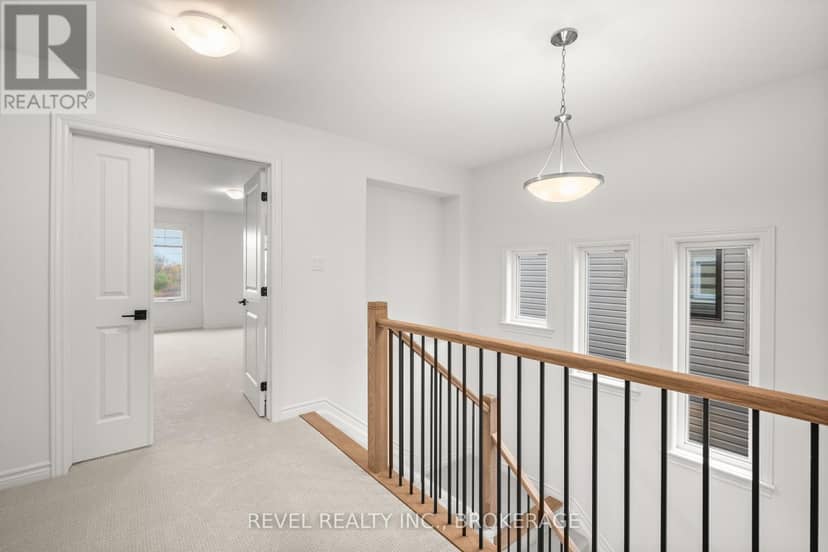1075 Barrow Avenue — photo 16 of 37