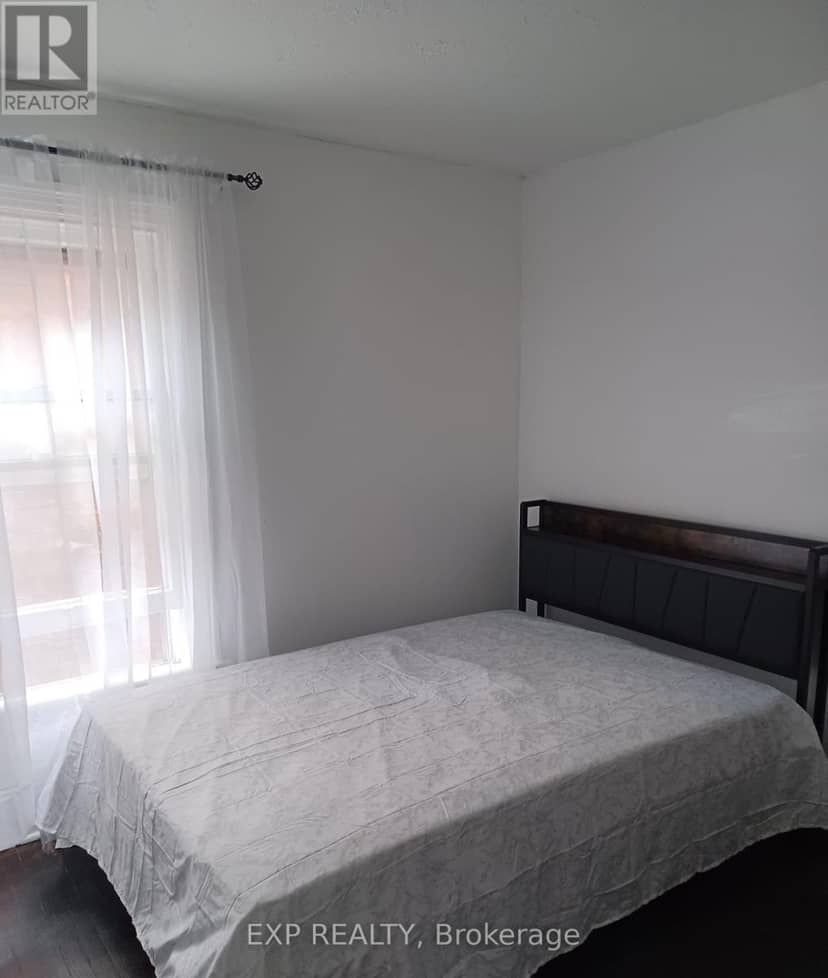 47 Nightingale Street — photo 5 of 6