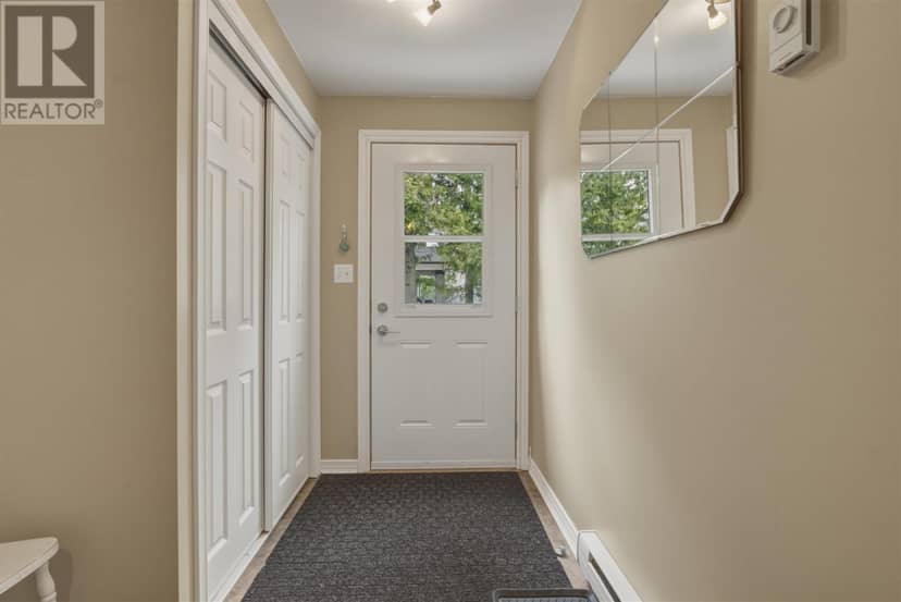 2761 Hawdon DR — photo 5 of 38