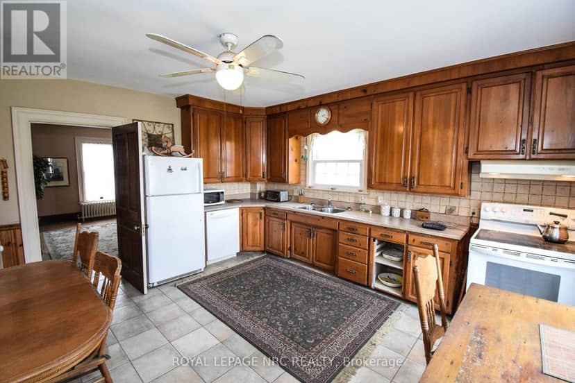 499 Townline Road — photo 17 of 40
