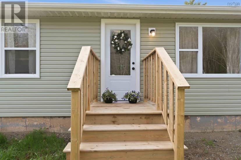 2142 Bishopville Road — photo 3 of 28